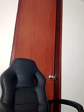 FREYJA- online show from October 2025 06:41:02 PM