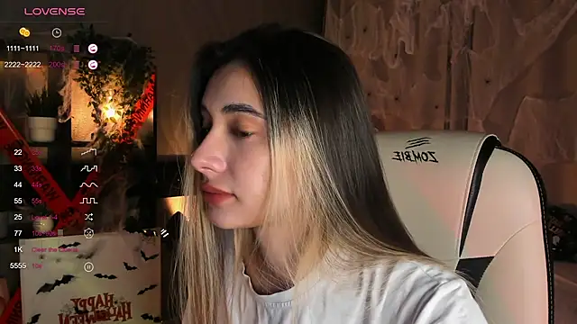 DarlaLike online show from October 2025 03:40:02 AM