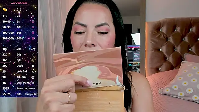 veronika naughty online show from December 2024 02:28:02 PM