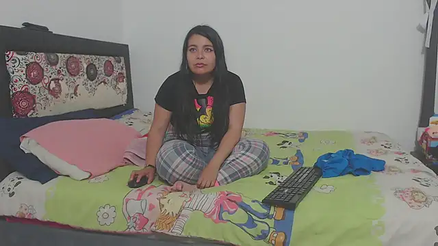 yournaughtyandsexyprinces online show from January 2025 05:00:01 AM