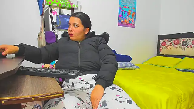 yournaughtyandsexyprinces online show from October 2025 12:49:02 AM