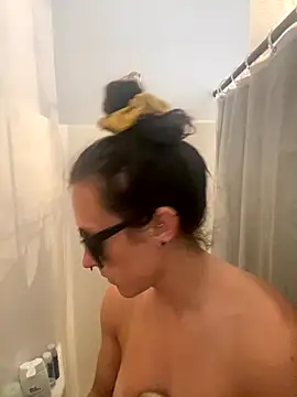 mrs  unknown online show from September 2025 10:58:02 PM