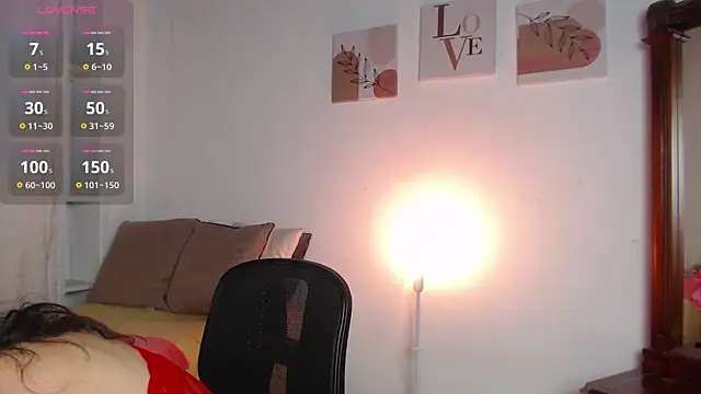 madisex s online show from January 2025 04:16:02 AM