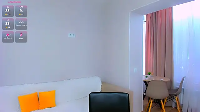 Feral  berry   online show from April 2026 07:45:01 AM