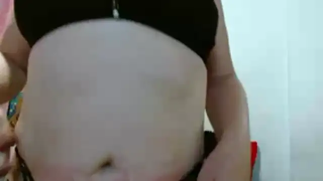 charlotte  G online show from December 2025 06:13:02 PM