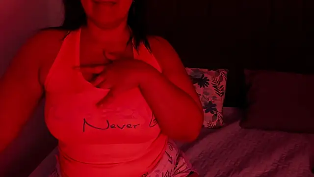 Snapshot of Sammy_Castlevill chatting on January 2025 03:22:01 PM Sammy Castlevill online show from January 2025 03:22:01 PM