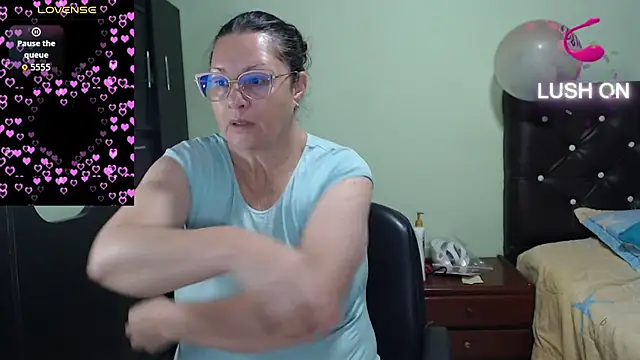 Snapshot of hairyglad69 chatting on September 2025 07:47:01 PM hairyglad69 online show from September 2025 07:47:01 PM