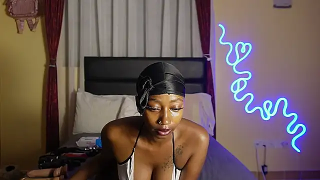  Watuluv  online show from November 2025 04:31:02 PM