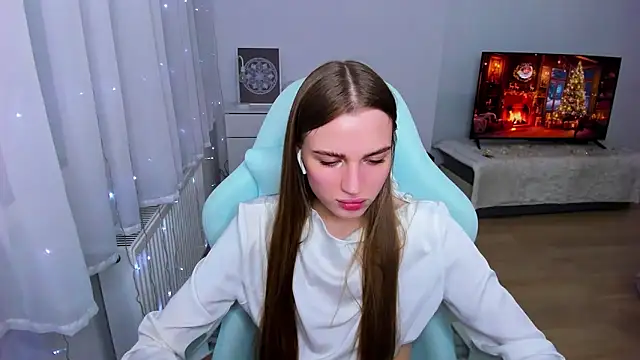 StellaLawless online show from December 2024 02:28:01 AM