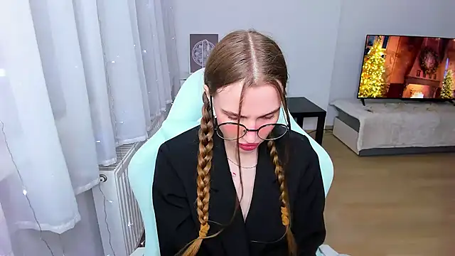 StellaLawless online show from December 2024 08:36:01 PM