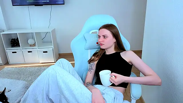 StellaLawless online show from March 2026 07:34:01 AM