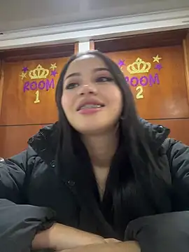 abbymnd online show from December 2024 09:43:02 PM