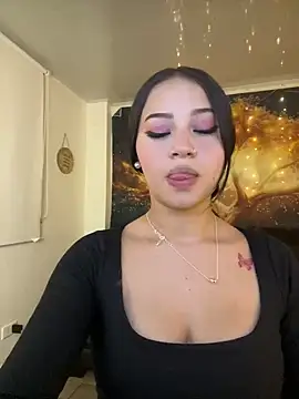 abbymnd online show from December 2024 08:37:01 PM