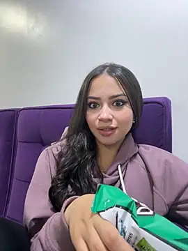 abbymnd online show from September 2025 04:14:02 AM