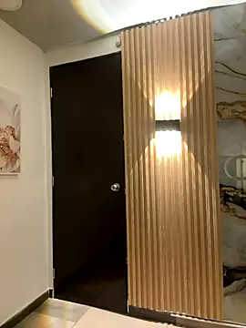 abbymnd online show from November 2025 07:13:02 PM