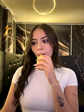 abbymnd online show from November 2025 07:26:01 PM