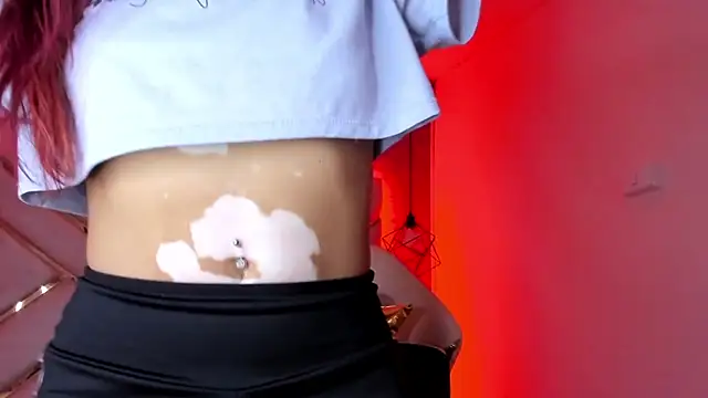 Snapshot of dayana_harlow2 chatting on March 2025 05:14:02 PM dayana harlow2 online show from March 2025 05:14:02 PM