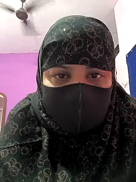 Snapshot of Ruksar-Pathan chatting on December 2024 10:59:02 PM Ruksar-Pathan online show from December 2024 10:59:02 PM