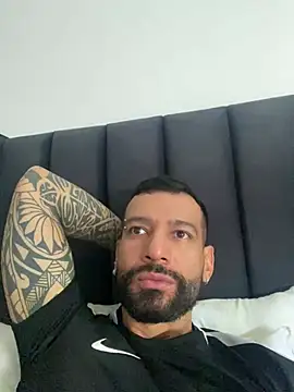 Yorby Maxx1 online show from March 2025 05:09:01 PM