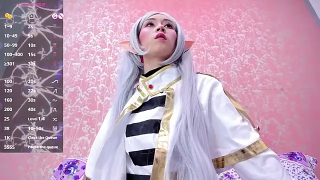 NEZUKO MITSURI online show from April 2026 05:26:01 PM