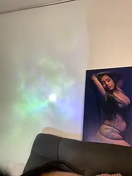 Snapshot of Sheeryl__ chatting on September 2025 09:37:01 PM Sheeryl online show from September 2025 09:37:01 PM