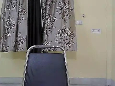 Snapshot of Model-Tanya chatting on May 2026 06:15:02 PM Model-Tanya online show from May 2026 06:15:02 PM