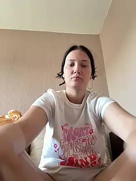 Tinti0304 online show from May 2026 11:17:01 AM