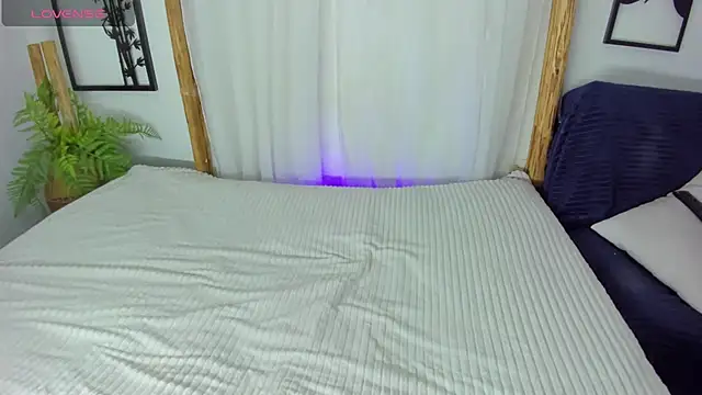  RedMoon online show from September 2025 08:47:02 PM