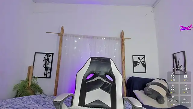  RedMoon online show from October 2025 08:08:02 PM