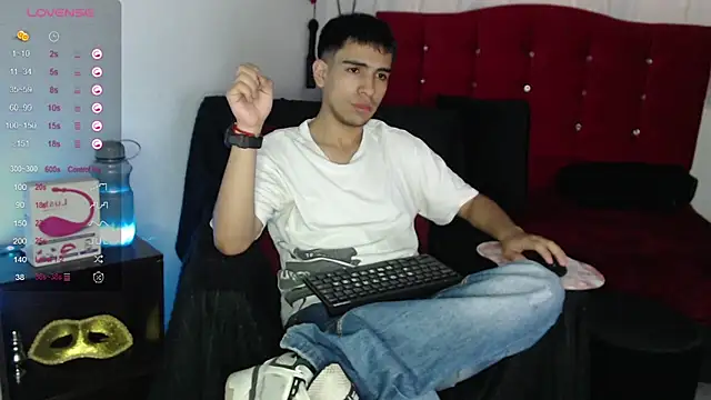 zack thunder online show from October 2025 01:20:02 PM