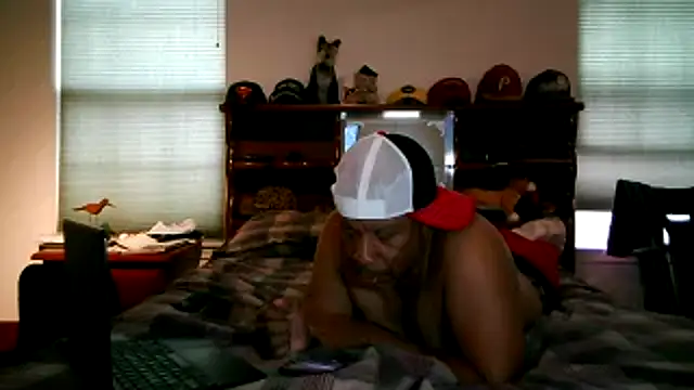 Snapshot of pimpdaddy4ever chatting on October 2025 04:07:02 PM pimpdaddy4ever online show from October 2025 04:07:02 PM