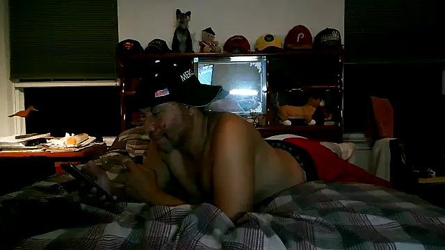 Snapshot of pimpdaddy4ever chatting on November 2025 05:02:02 AM pimpdaddy4ever online show from November 2025 05:02:02 AM