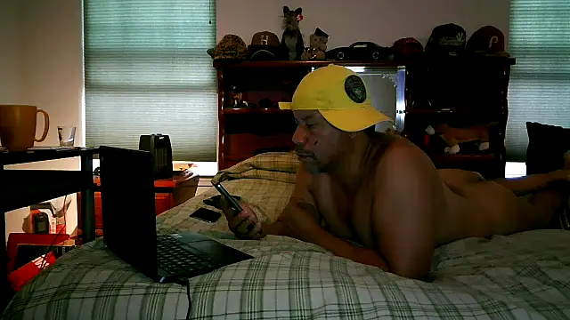 Snapshot of pimpdaddy4ever chatting on May 2026 01:18:01 PM pimpdaddy4ever online show from May 2026 01:18:01 PM