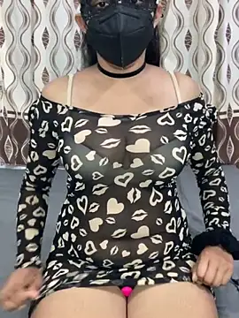 little shadow online show from February 2026 05:20:01 PM