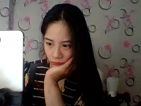 Snapshot of Nana-68 chatting on February 2025 02:34:02 PM Nana-68 online show from February 2025 02:34:02 PM