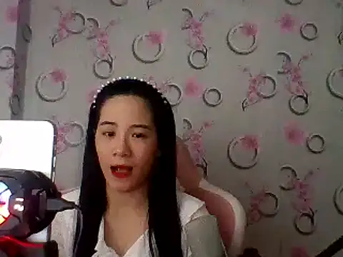 Snapshot of Nana-68 chatting on February 2025 01:16:01 PM Nana-68 online show from February 2025 01:16:01 PM