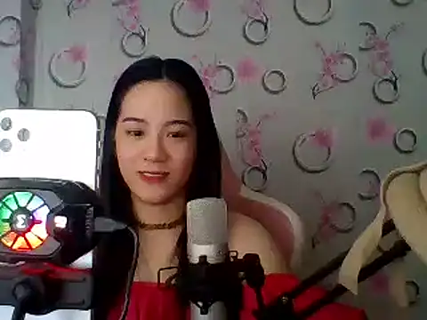 Snapshot of Nana-68 chatting on March 2025 11:03:01 AM Nana-68 online show from March 2025 11:03:01 AM