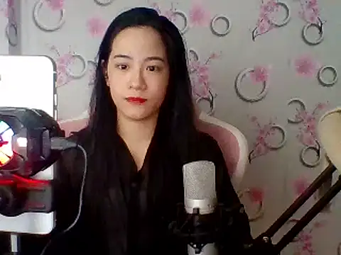 Snapshot of Nana-68 chatting on March 2025 11:53:02 AM Nana-68 online show from March 2025 11:53:02 AM