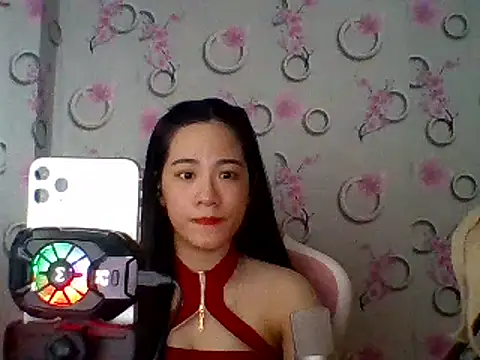 Snapshot of Nana-68 chatting on March 2025 08:04:01 AM Nana-68 online show from March 2025 08:04:01 AM