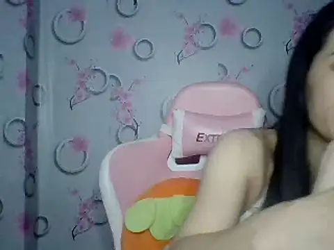 Snapshot of Nana-68 chatting on September 2025 02:00:02 PM Nana-68 online show from September 2025 02:00:02 PM