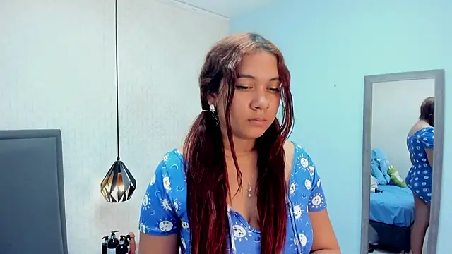 MADISON ROWAN1 online show from January 2025 03:15:01 AM