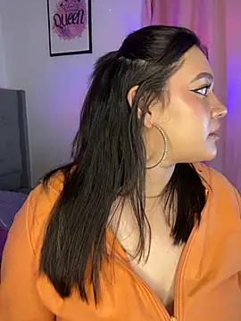 Ari Martin online show from October 2025 04:10:02 AM