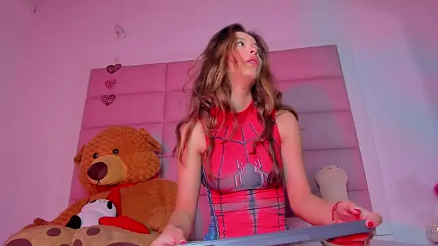 Snapshot of little-Emma chatting on February 2025 03:10:02 AM little-Emma online show from February 2025 03:10:02 AM