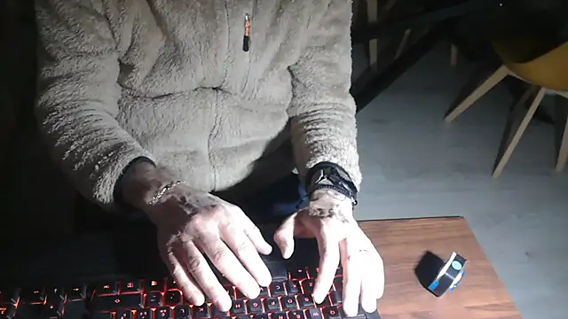 Adri gard online show from March 2026 09:58:02 PM