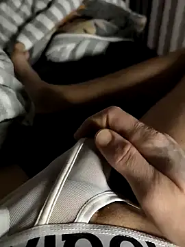 Snapshot of kleinerhannes3 chatting on December 2024 06:02:02 AM kleinerhannes3 online show from December 2024 06:02:02 AM