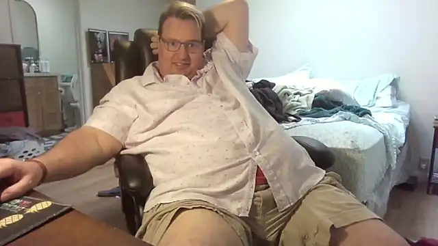 Snapshot of wvalentino chatting on October 2025 09:55:02 PM wvalentino online show from October 2025 09:55:02 PM