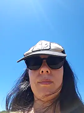 Reinacatchile online show from January 2025 05:16:01 PM