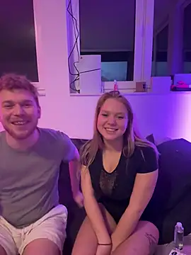 Snapshot of NickyGold_Official chatting on January 2025 10:25:02 PM NickyGold Official online show from January 2025 10:25:02 PM