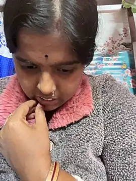 Beauty-queen online show from February 2025 04:33:01 PM