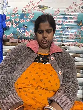 Beauty-queen online show from February 2025 03:27:01 PM